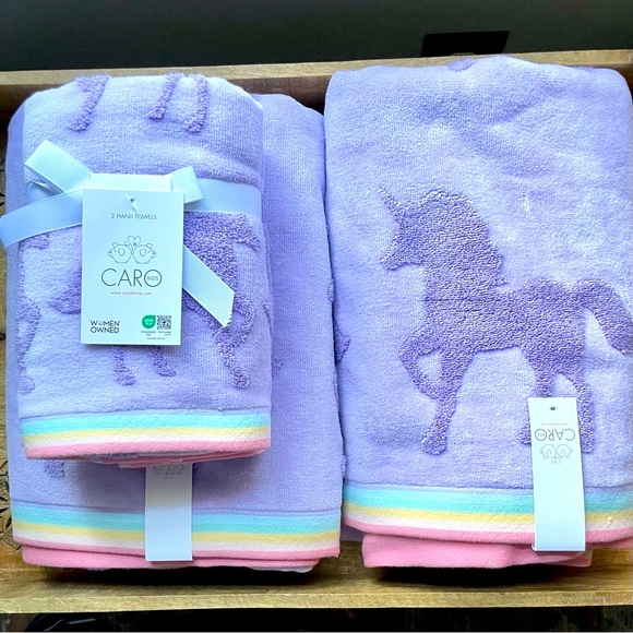 🦄Purple Unicorn 🦄 Bath Towel Set NWT! Rainbow 🌈 Striped Trim